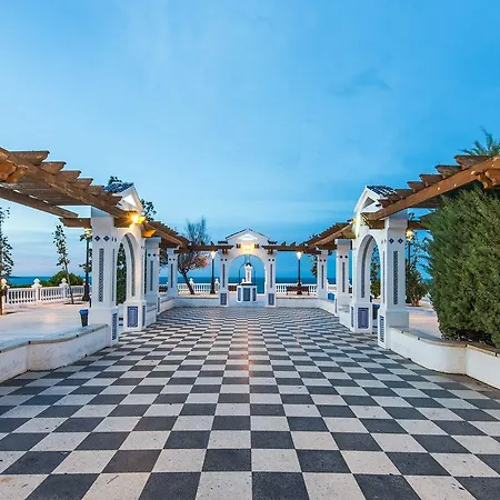 Cimbel Hotel 4*