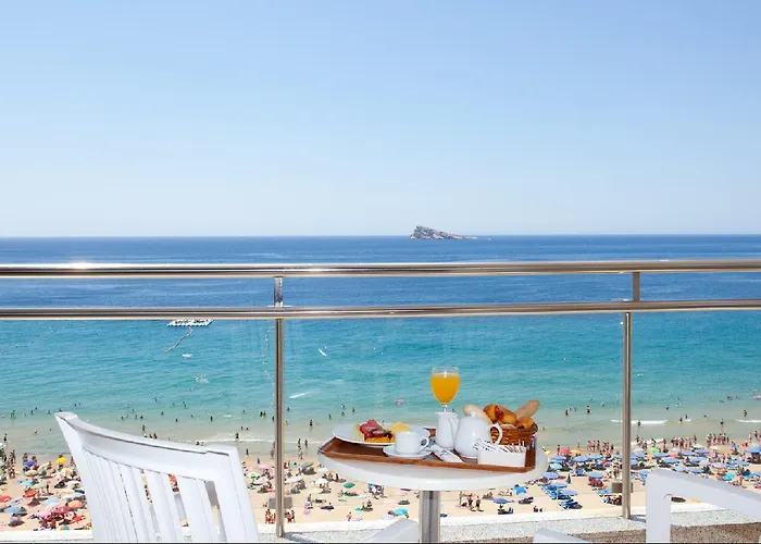Cimbel Hotel